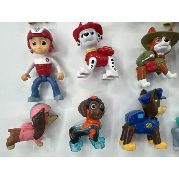 Paw Patrol Pups Dogs Figures Lot of 15 Mini Chase Marshall Ryder Mini - Picture 5 of 11